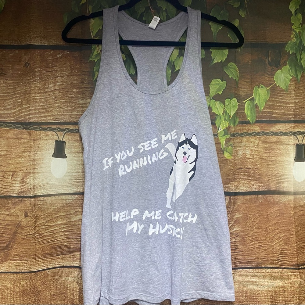 NWOT H3(Husky Halfway House) tank